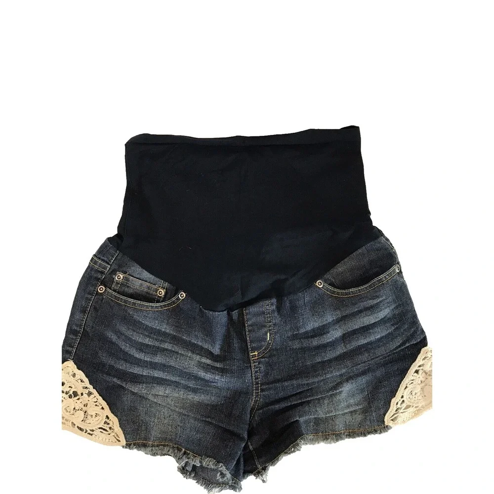 womens belly by design blue jean maternity shorts size M‎